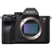 Sony SH Alpha a7R IV Body w/- extra wasabi battery (13,356 actuations) grade 10