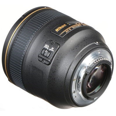 Product: Nikon SH AF 85mm f/1.4G lens grade 9
