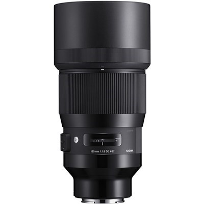 Product: Sony SH 135mm f/1.8 DG HSM Art Lens: Sony grade 9