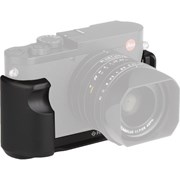 Really Right Stuff SH L-Plate w/- grip: Leica Q2 grade 9