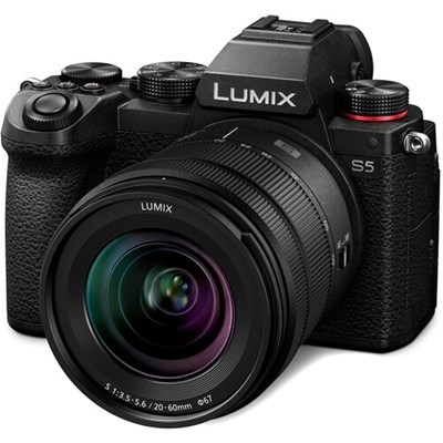 Product: Panasonic Lumix S5 + Lumix S 20-60mm f/3.5-5.6 Kit
