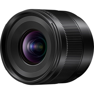Product: Panasonic 9mm f/1.7 Lumix Leica DG ASPH Summilux Lens