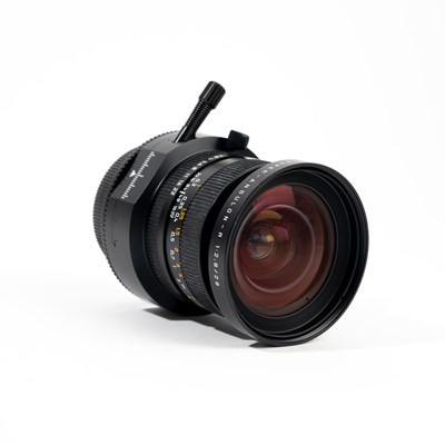 Product: Leica SH 28mm f/2.8 PC-Super Angulon-R grade 9
