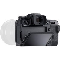 Product: Fujifilm X-H1 + 56mm f/1.2 kit