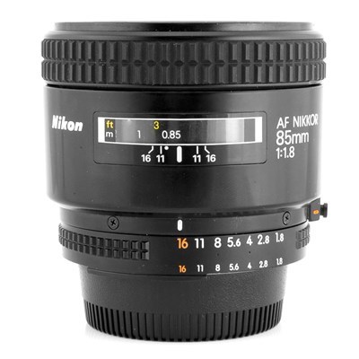 Product: Nikon SH AF 85mm f/1.8 lens grade 7