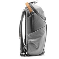 Product: Peak Design Everyday Backpack 15L Zip Ash