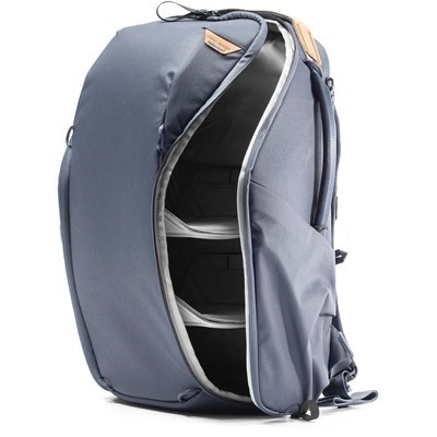 Product: Peak Design Everyday Backpack 20L Zip Midnight