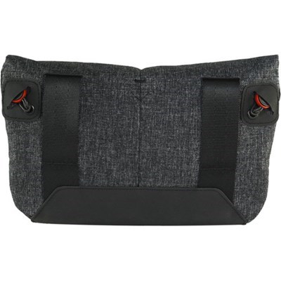 Product: Peak Design Field Pouch Charcoal