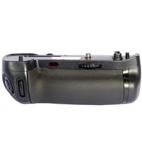 Product: Phottix Battery Grip BG-D750