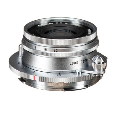Product: Voigtlander 40mm f/2.8 HELIAR Aspherical Lens Silver: Leica M