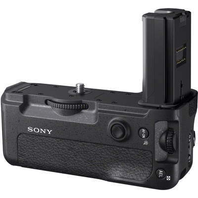 Product: Sony SH VG-C3EM Vertical Grip: A7RIII + A9 grade 9