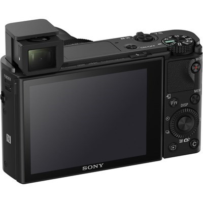 Product: Sony RX100 IV