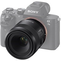 Product: Sony 50mm f/2.8 Macro FE Lens