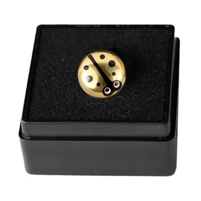 Product: Thumbs up Bugs Gold Soft Release Button