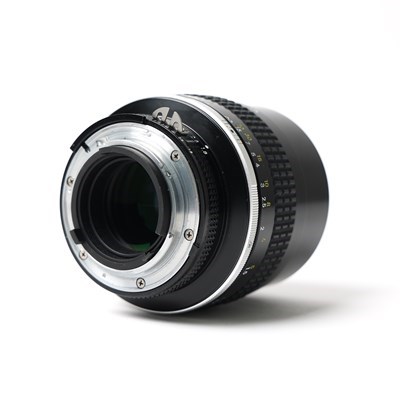 Product: Nikon SH AI-S 105mm f/1.8 manual focus lens grade 9