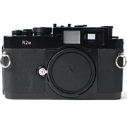 Voigtlander SH Bessa R2M 35mm Film Camera grade 9