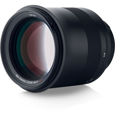 Product: Zeiss Milvus 135mm f/2 ZF.2 Lens: Nikon F