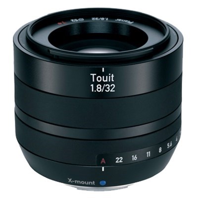 Product: Zeiss 32mm f/1.8 Touit Lens: Fujifilm X