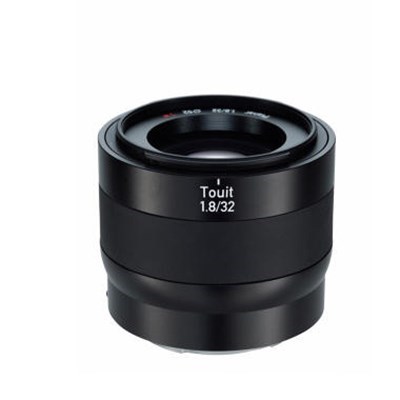 Product: Zeiss 32mm f/1.8 Touit Lens: Sony E