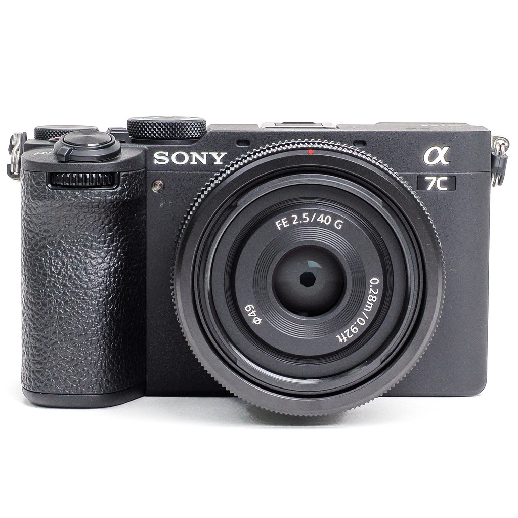 Sony A7C II Black + 40mm f/2.5 G FE Lens