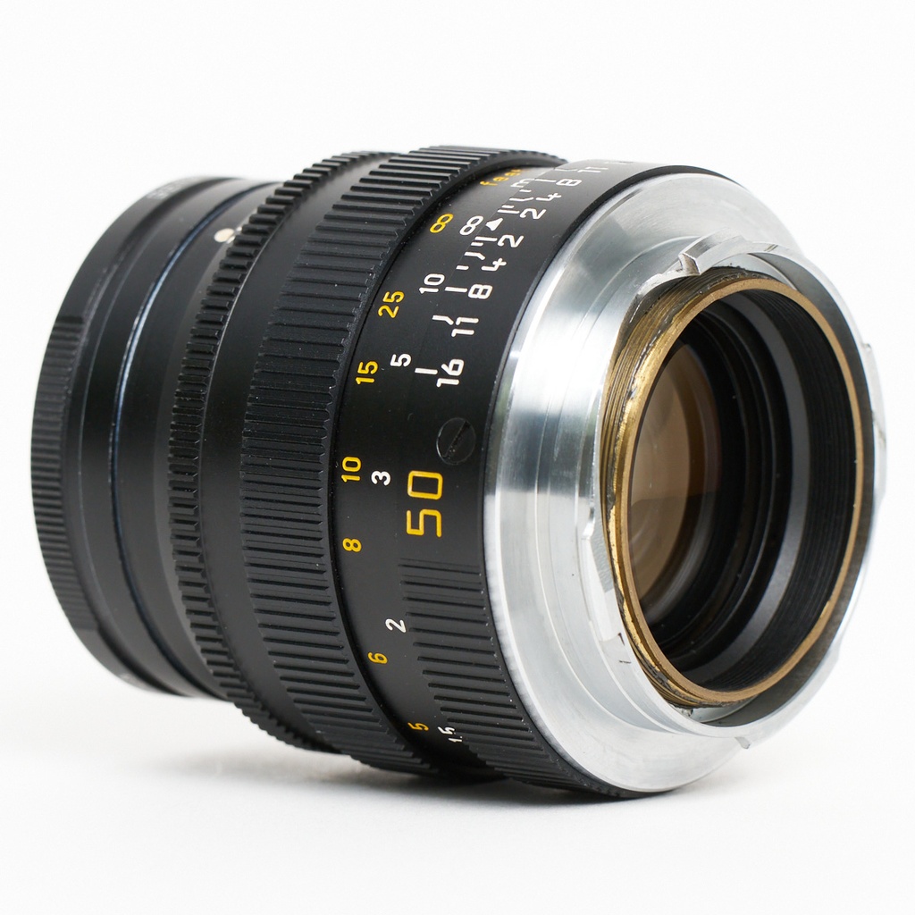 Leica 50mm f/1.4 Summilux-M (II) - Grade 9