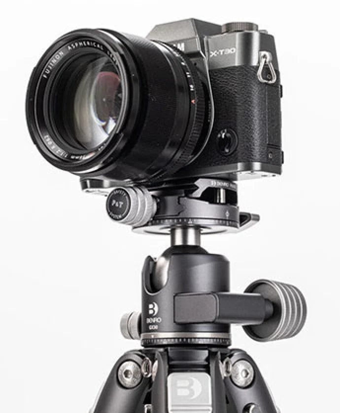 Benro Gx30 Three Series Arca-Swiss Style Low Profile Aluminum Ballhead - Grade 7