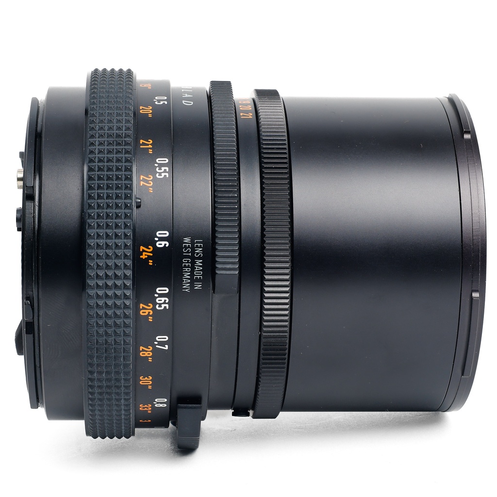 Hasselblad 50mm f/4 Distagon CF T* Lens w/- Lens hood - Grade 10