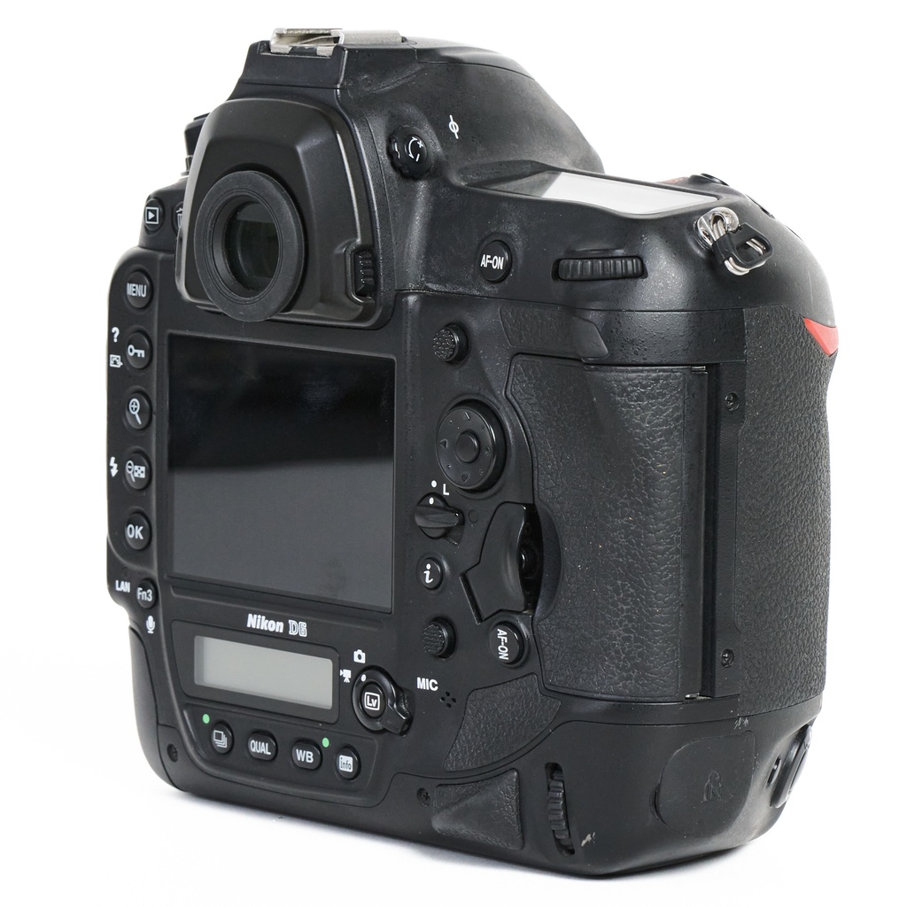 Nikon D6 Body - Grade 8
