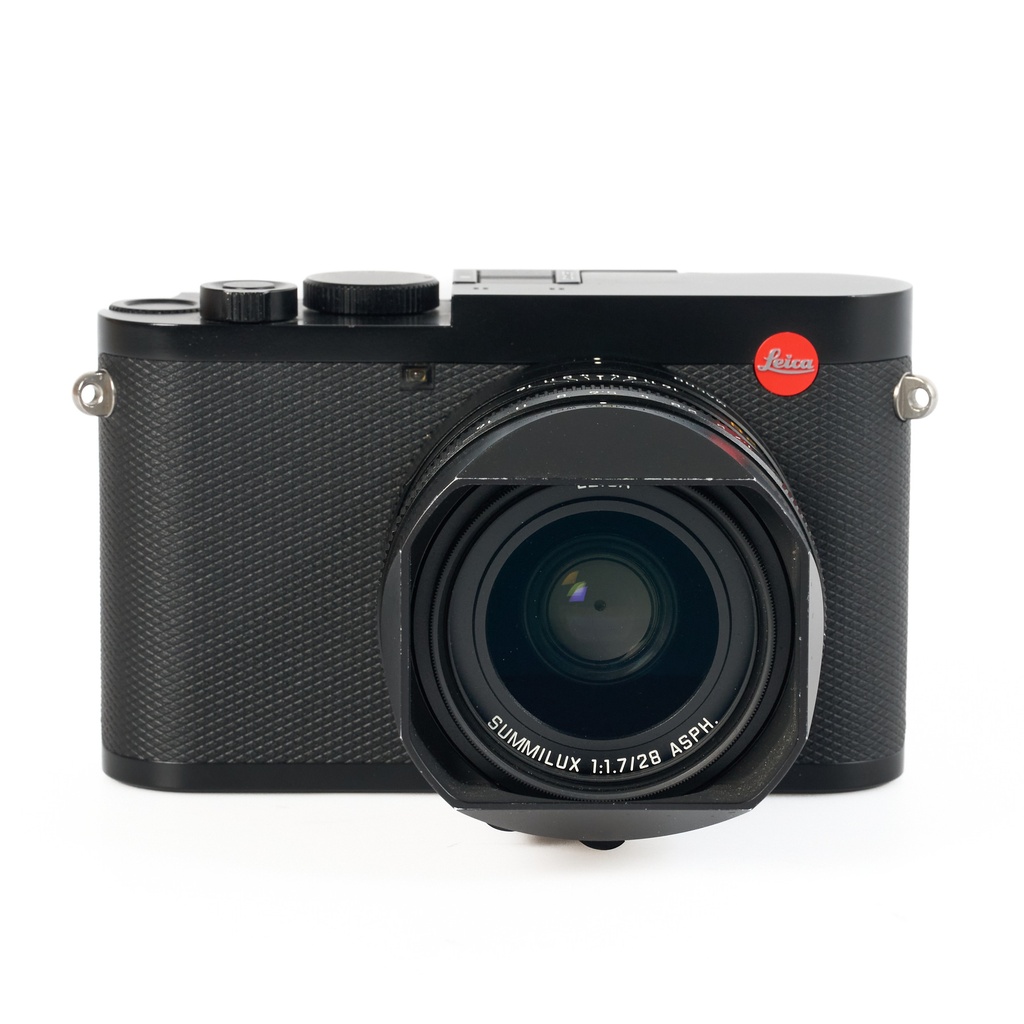 Leica Q2 - Grade 8