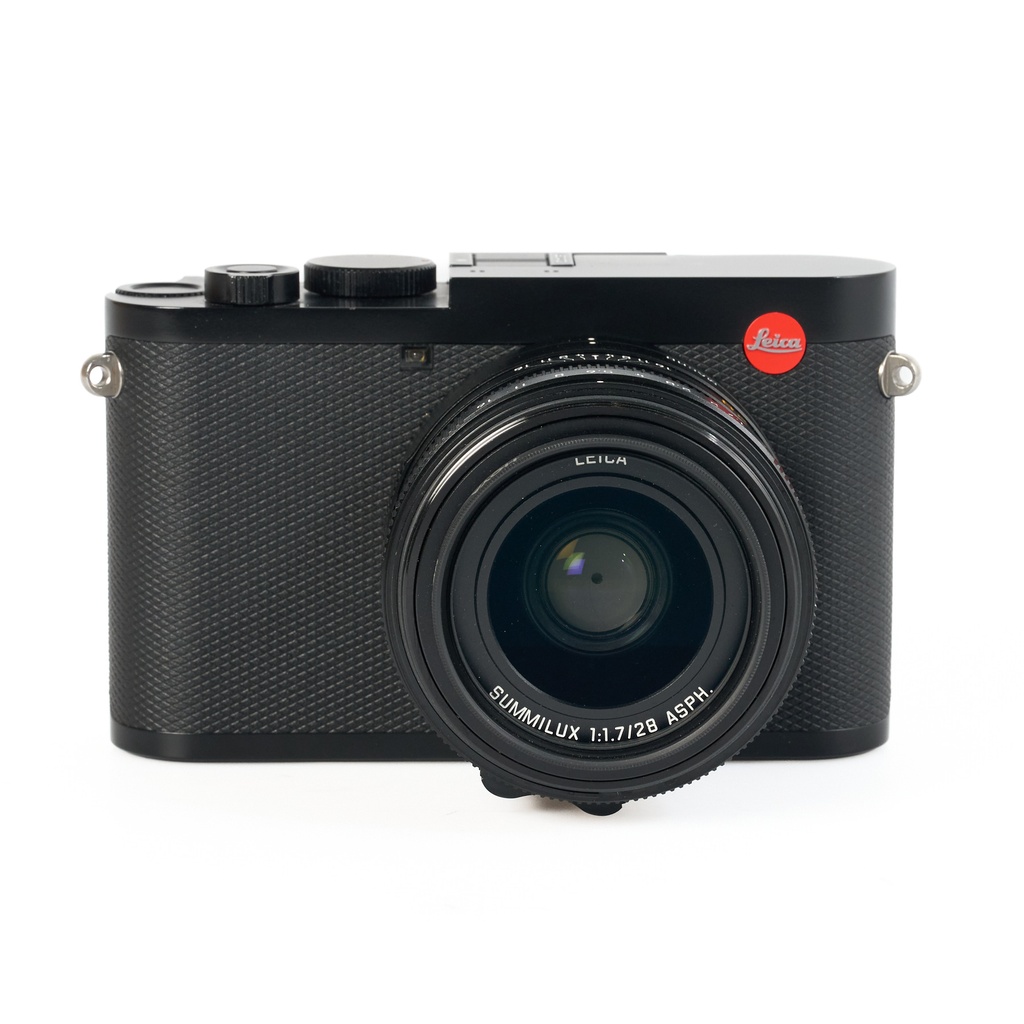 Leica Q2 - Grade 8