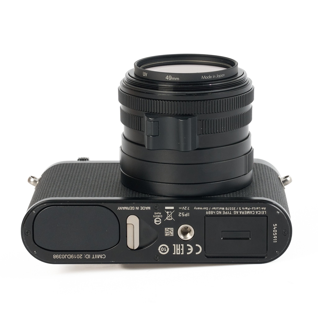 Leica Q2 - Grade 8