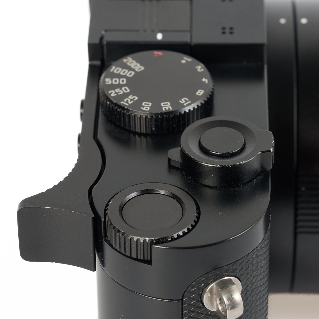 Leica Q2 - Grade 8