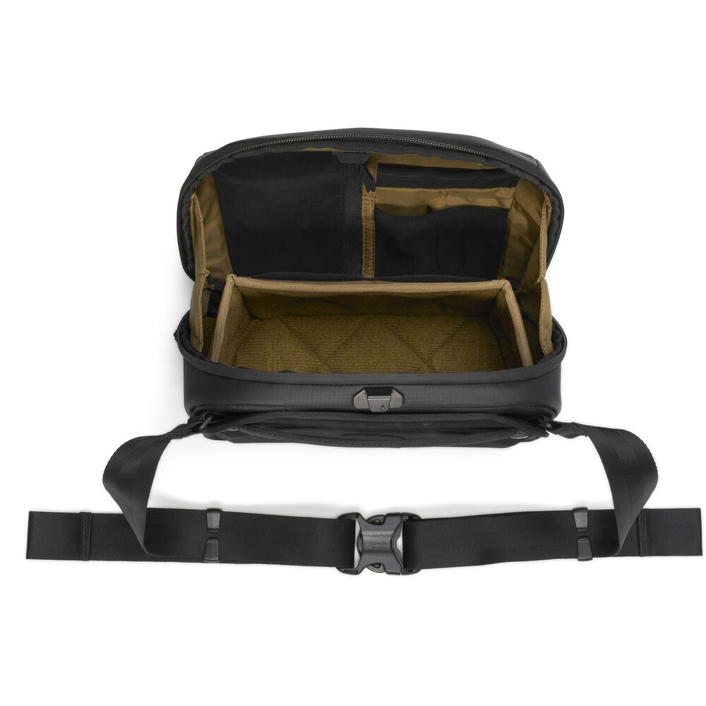 Nomatic McKinnon Camera Sling (Black, 5L) - Grade 9