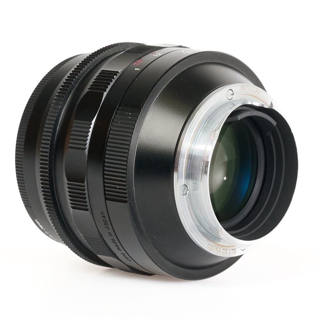 Voigtlander 50mm f/1.1 NOKTON Lens: Leica M - Grade 8