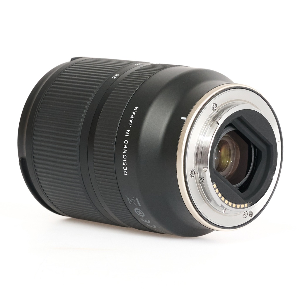 Tamron 17-28mm f/2.8 Di III RXD Lens: Sony FE - Grade 8