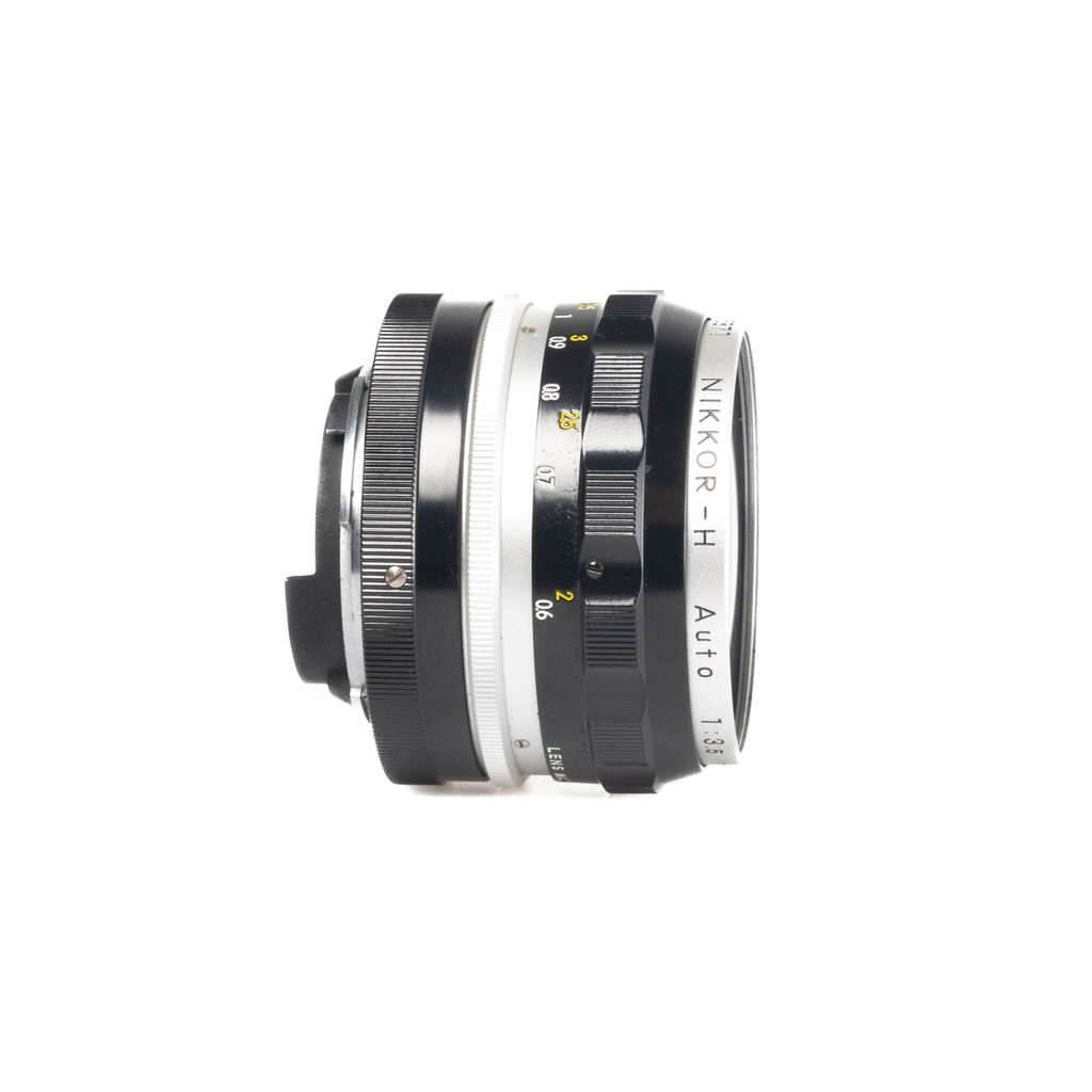 Nikon Nikkor-H Auto 28mm f/3.5 Lens - Grade 10