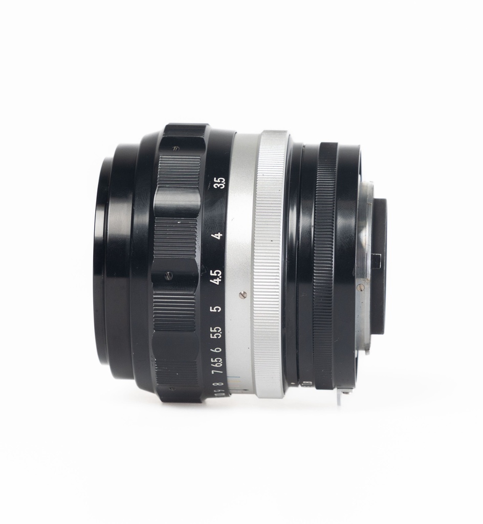 Nikon Nikkor-H Auto 85mm f/1.8 Lens - Grade 7