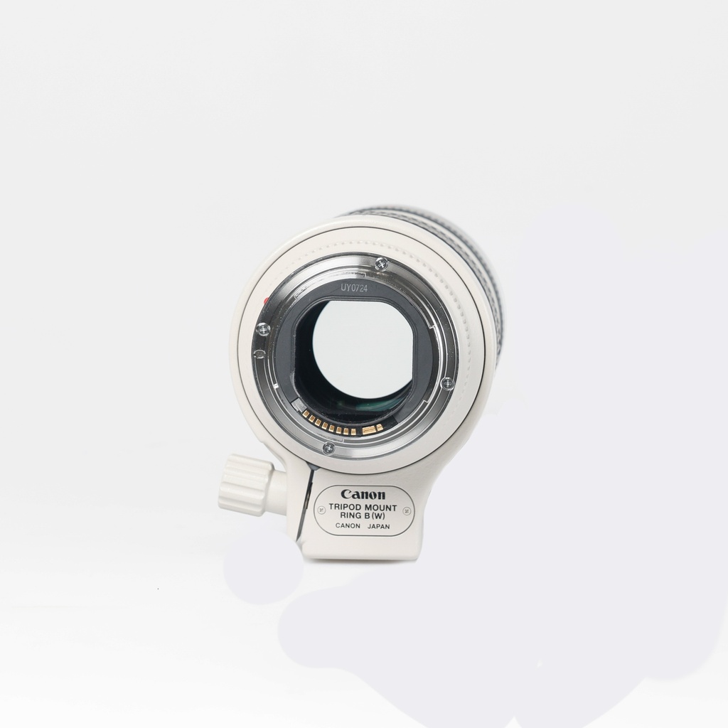 Canon EF 70-200mm f/2.8 L USM - Grade 9