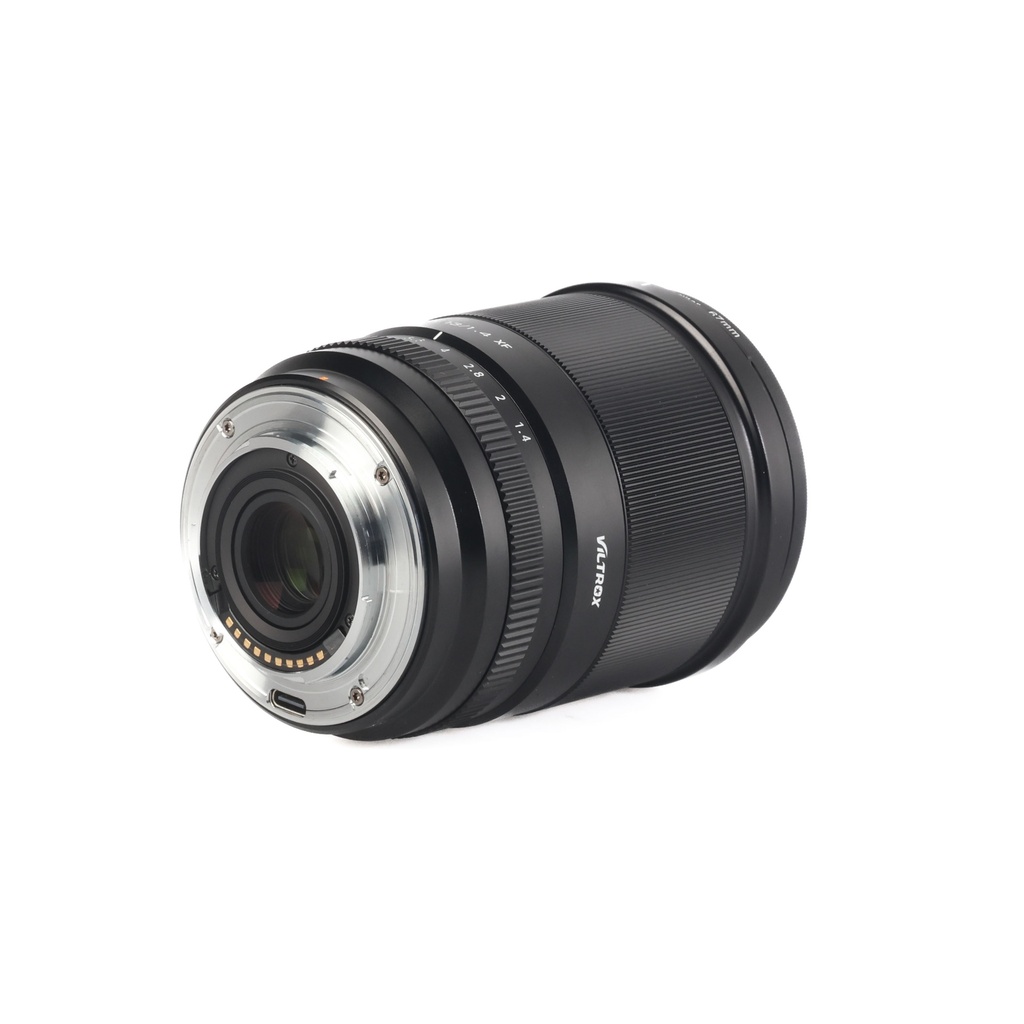 Viltrox AF 13mm f/1.4 STM ASPH ED IF Lens - Fujifilm - Grade 9
