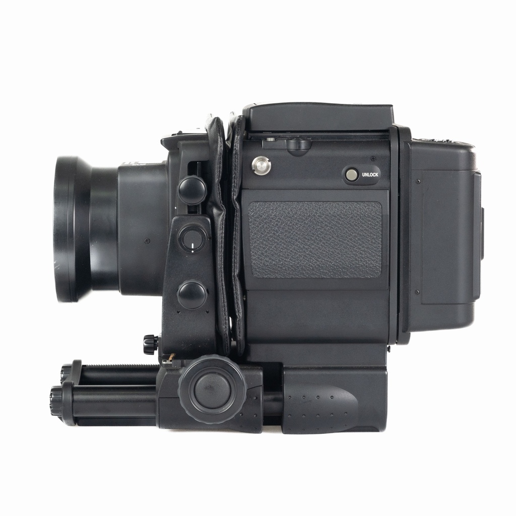 Fujifilm GX680 III Body w/- 50mm + 80mm f/5.6 + Wide Angle Bellows/Viewfinder/film holder + Focus Screen C - Grade 9 