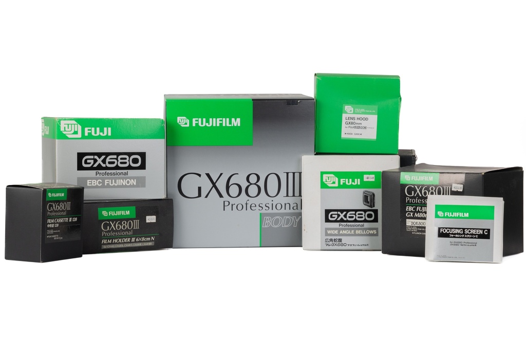 Fujifilm GX680 III Body w/- 50mm + 80mm f/5.6 + Wide Angle Bellows/Viewfinder/film holder + Focus Screen C - Grade 9 