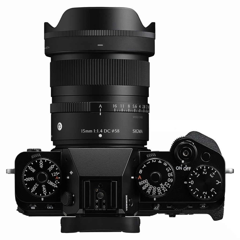 Sigma 15mm f/1.4 DC Contemporary Lens - Fuji X
