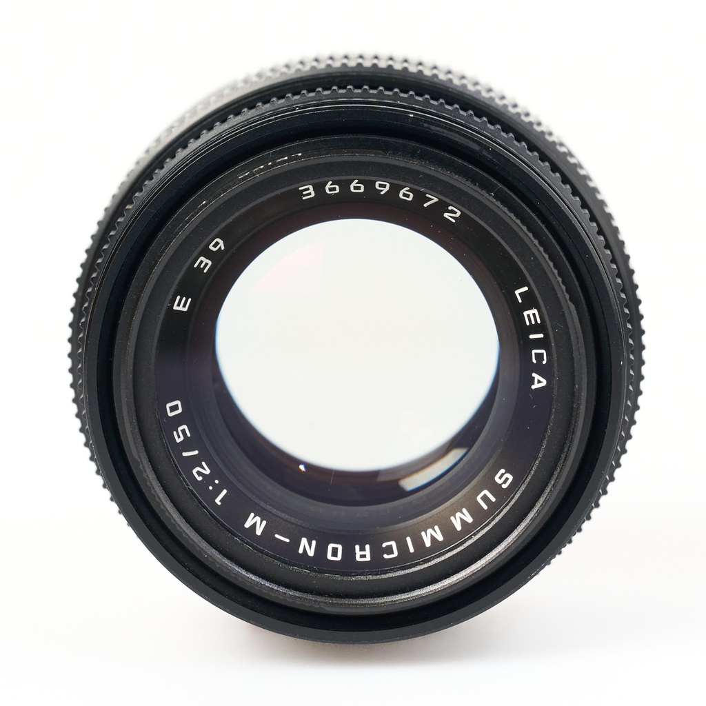 Leica 50mm f/2 Summicron-M Lens - Grade 8