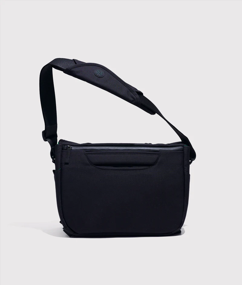 Crumpler 7 Million Dollar Home Bag - Black - Grade 8