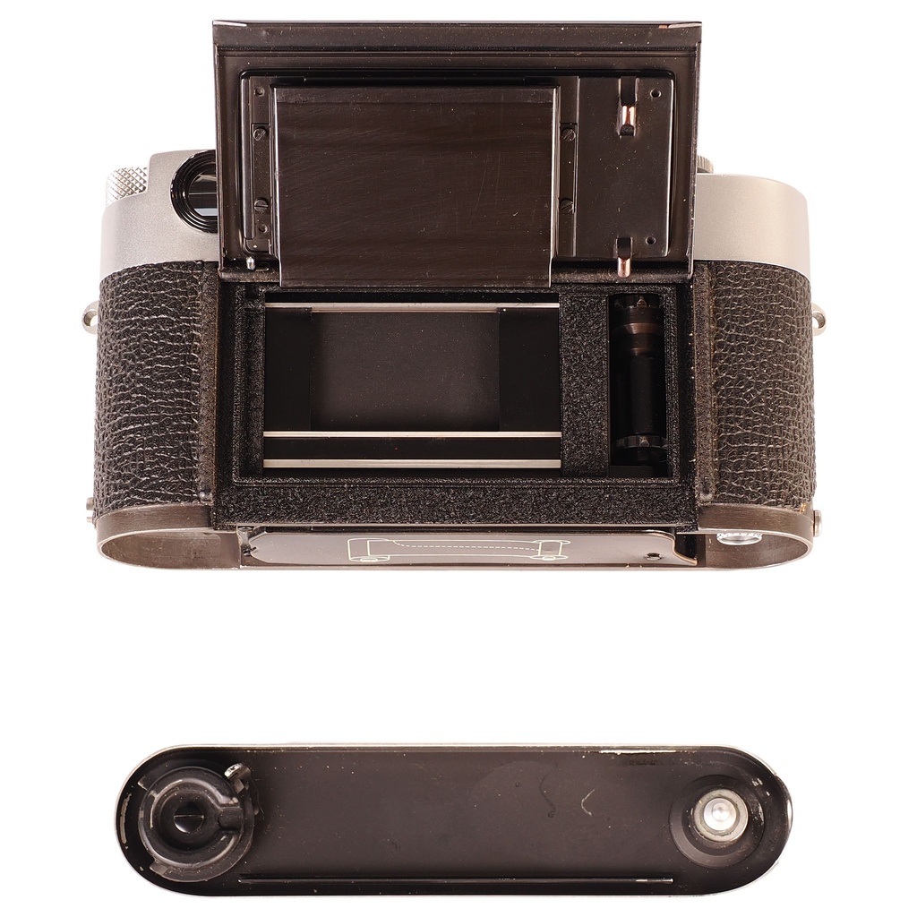 Leica M3 Body (Single Stroke) w/- 5cm f/2 Summitar-LTM w/- M mount adapter - Grade 8