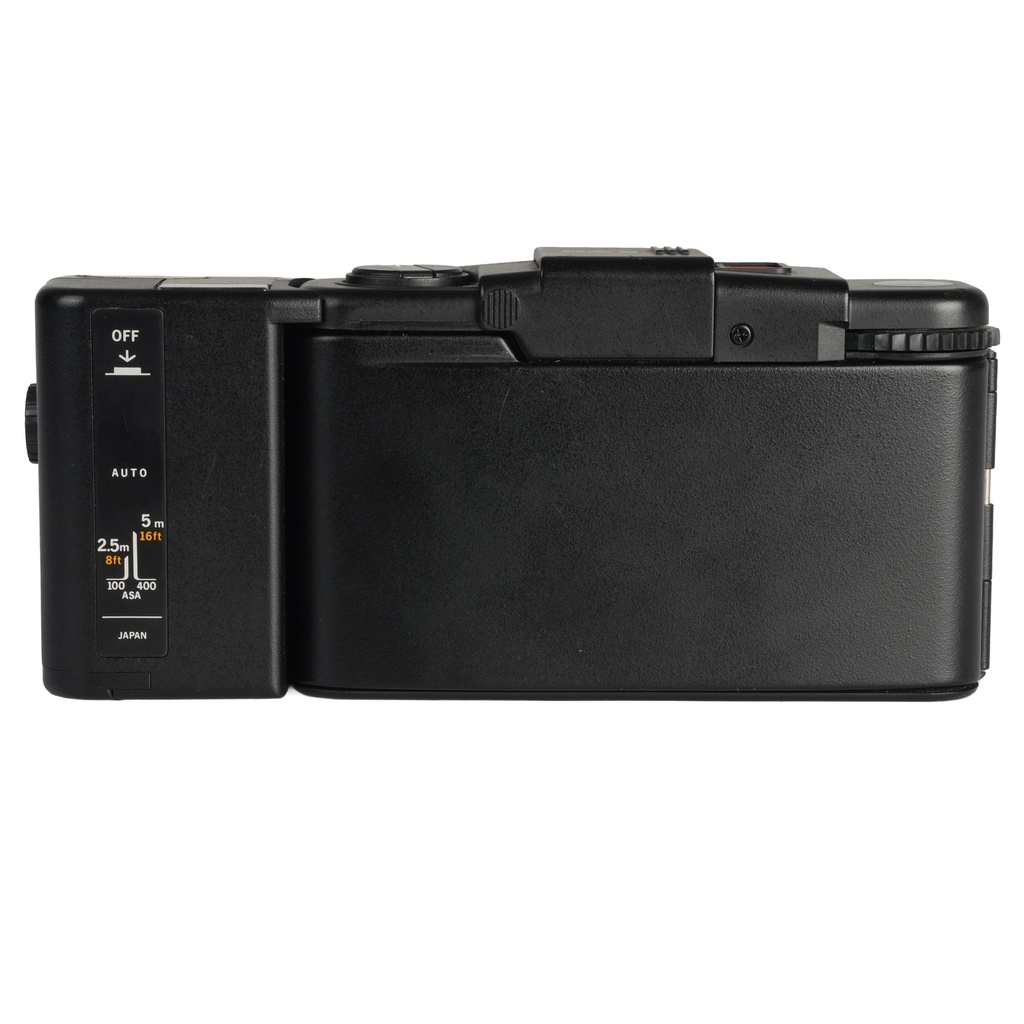 Olympus XA 2 35mm f/2.8 w/- A11 flash - Grade 8 