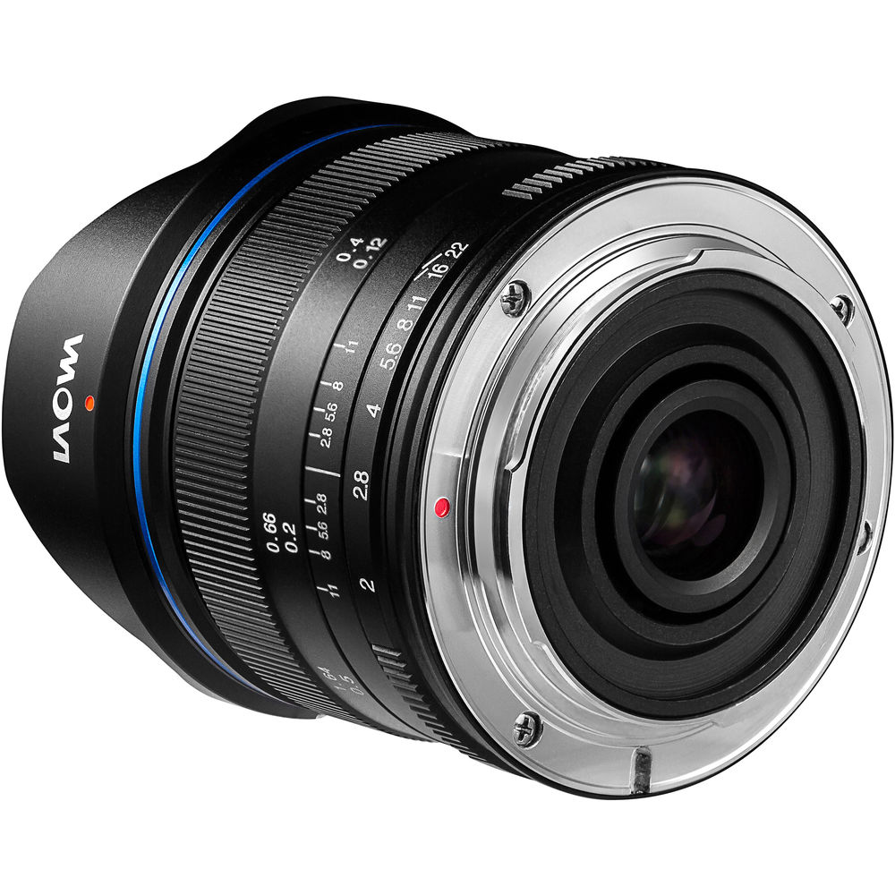 Laowa MFT 7.5mm f/2 Compact Dreamer Lens - Grade 9