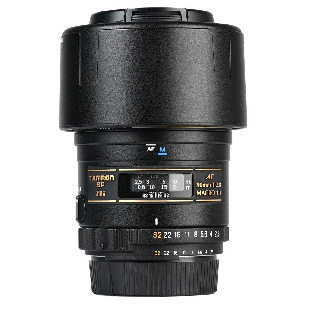 Tamron SP 90mm f/2.8 Macro 1:1 Lens: Nikon F - Grade 9