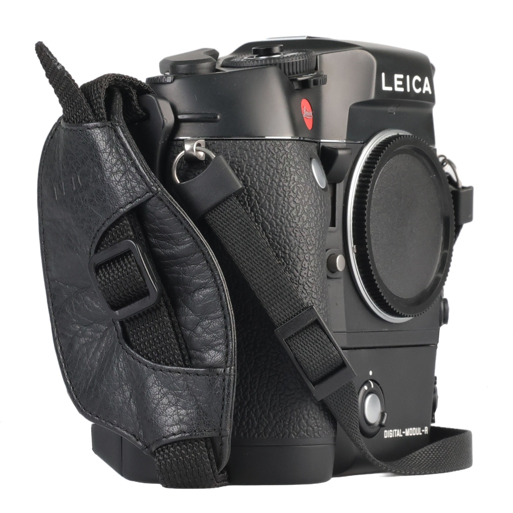 Leica R8 Black w/- Digital Modul-R - Grade 8