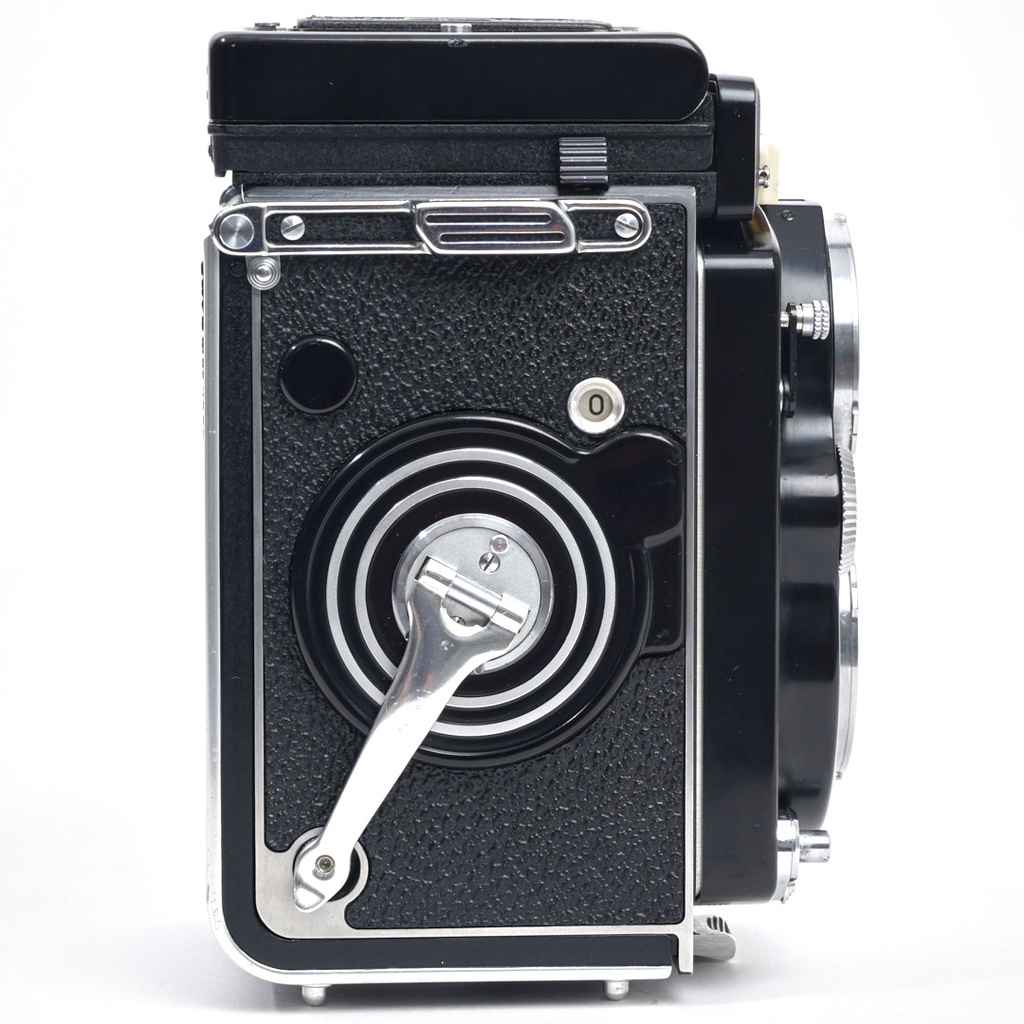 Rolliflex 3.5F type 4 Planar (rebuilt by Magicflex Camera Germany 2020) w/- OEM UV filter, Bay II Lens hood + metal cap satin), Ever-ready case and Superior Labor 6x6 leather carry case